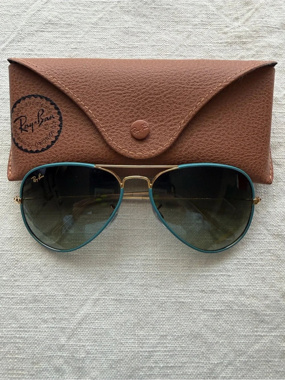 Ray-Ban Aviator Sunglasses in Teal Trim with Gold Frame